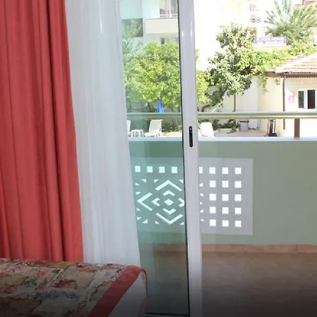 Gazipasa Star Apartahotel Side